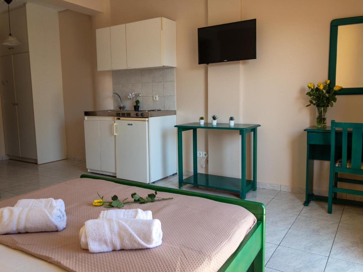 C.Katopodis Center Apartamento Nydri  Exterior foto